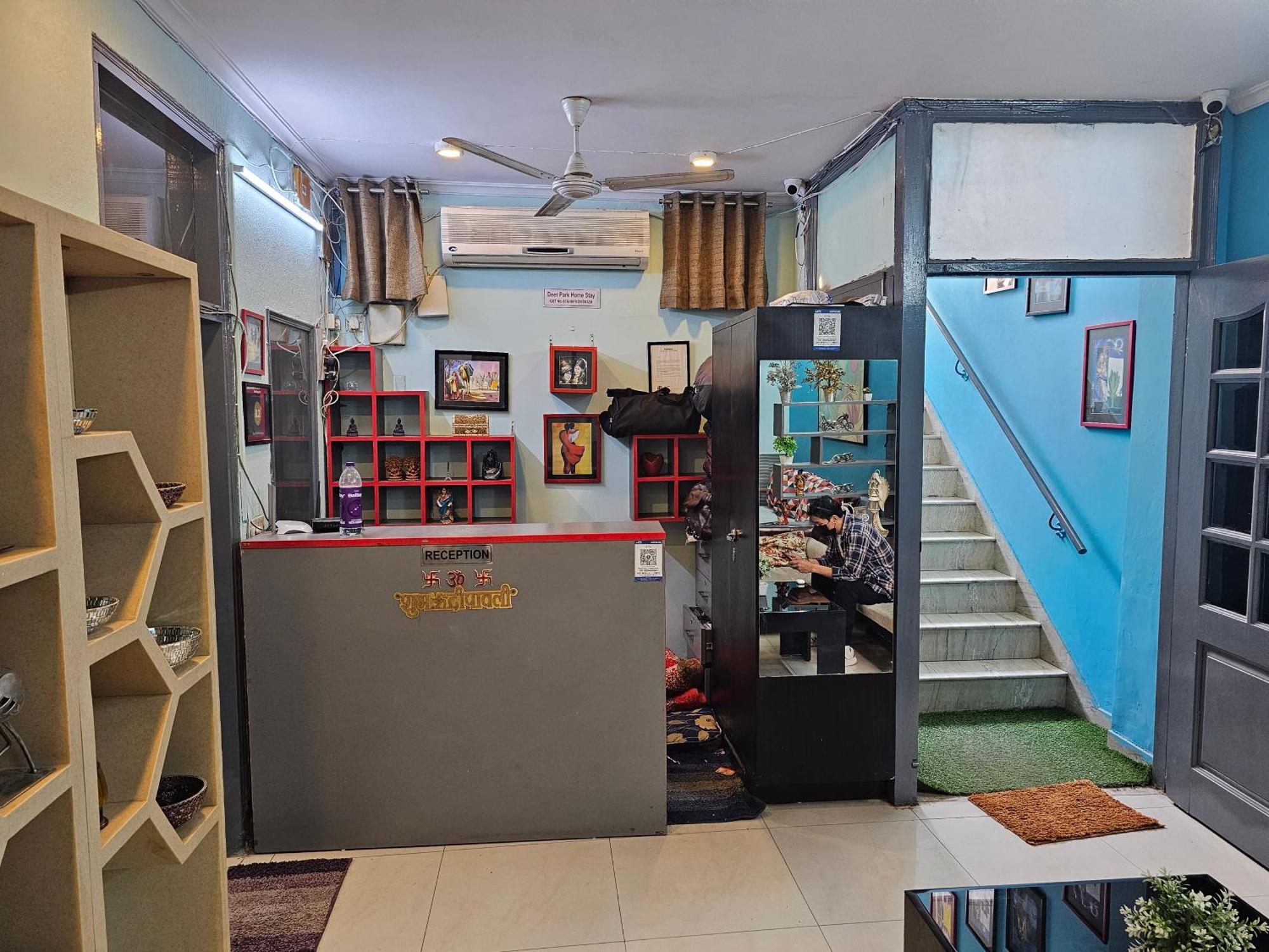 Deer Park Home Stay New Delhi Exterior foto